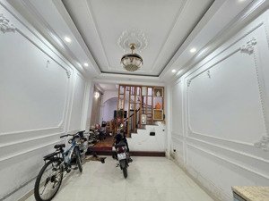 bán nhà xây 5 tầng đường trần thái tông