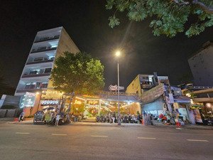 bán nhà mt vườn lài, tân phú. dt 11 x 17m. xd: hầm - 7 tầng. hđt 200 tr/th. giá bán: 35 tỷ