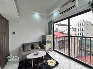 phòng mới tinh đủ đồ gác xép cửa sổ to 394 mỹ đình