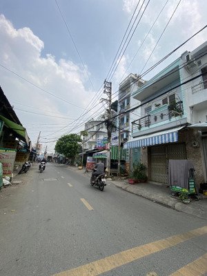 mặt tiền bình hưng hoà a bình tân 3 tầng chỉ 4.4 tỷ- dt: 34m (4x9)- dòng tiền sẵn~ 100tr/nă