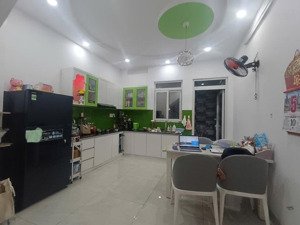 bán nhà đẹp (5x22m) phạm thế hiển quận 8 - nhỉnh 8tỷ