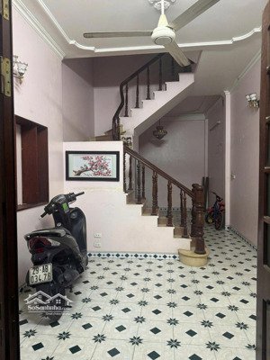 cho thuê nhà riêng 40m kim ngưu - hai bà trưng - gần time city thuận tiện giao thông - an ninh tốt