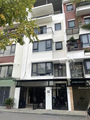 cho thuê biệt thự n8b nguyễn thị thập - hoàng đạo thúy, dt 90m*7 tầng, thang máy, giá 55tr