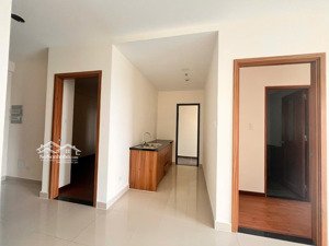 cần bán gấp căn 2pn ở minh quốc plaza giá 2 tỷ 200, cho thuê 8tr/ tháng