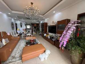 căn hộ cao cấp toà r3 view quảng trường vip nhất royal city