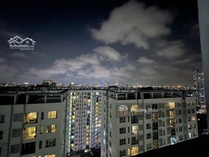 bán căn hộ 60m2 giá: 4.7 tỷ lh: phương thảo