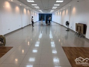 cho thuê vp phố tôn đức thắng,đống đa,hà nội,dtsd 300m2,thông sàn,giá 90tr/tháng
