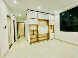 bán nhanh trước khi nộp sổ, 2pn intela, 55m2 tầng trung, 2.28 tỷ bao trọn thuế phí. lh: 