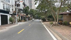 bán biệt thự liền kề kđt việt hưng 114m mặt trục chính ở sướng kinh doanh tốt giá 38,2 tỷ