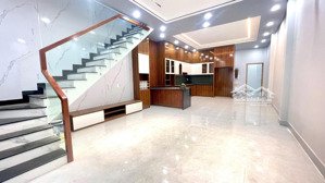 bán nhà mặt phố tại đông tác, 6,85 tỷ, 100m2, 3pn, 3wc, 2 tầng