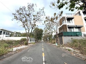 bán đất sổ đỏ cá nhân cát lái, diện tích 7x20m, đường thông 12 mét, sáng trưng, chỉ 65 triệu/m²