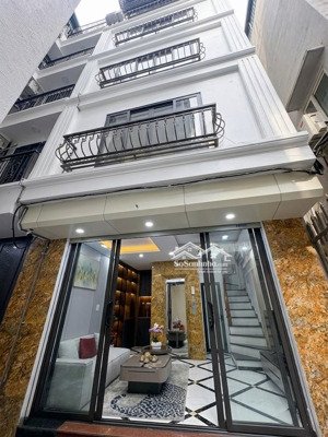 9.55 tỷ_30m2_6 tầng_thang máy_2 thoáng_thanh nhàn_võ thị sáu_hbt