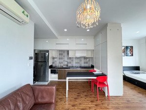 bán gấp căn góc officetel millennium, giá tốt nhất hiện tại, căn góc view bitexco