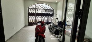 bán nhà chính chủ 3 lầu mới 100% ,hẻm ô tô ngay vạn phúc , thủ đức - chỉ hơn 6 tỷ ( tl )