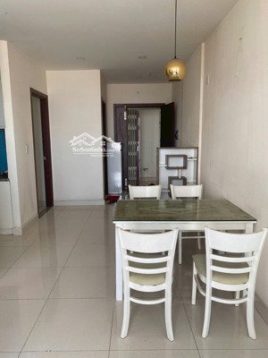 cần bán chung cư 8x đầm sen quận tân phú có sổ hồng sẵn, 1 phòng ngủ. lh 