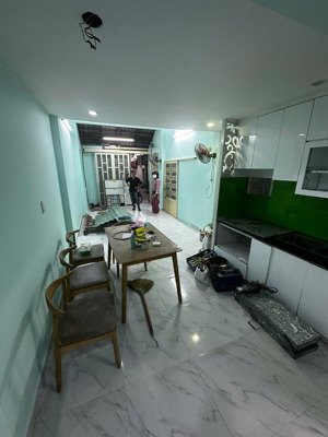 nhà nc - hxh - nguyễn văn đậu - 3,5x10,5m - trệt lửng lầu - 2pn 2wc - 13 triệu tl - hằng 