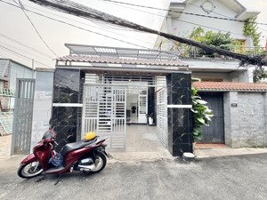 4,6 tỷ nhà gần cụm trường học nguyễn du dĩ an, trung tâm của phường dĩ an tp hồ chí minh