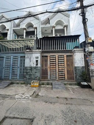 bán nhà shr,hẻm ô tô - thạnh lộc 22,q12. giá : 4,45 tỷ