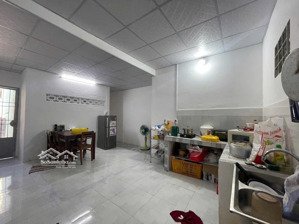 nhà 2 tầng nguyễn khuyến _ hẻm 2 xe máy cách đường chính ô tô: 50m. giá 2,4 tỷ