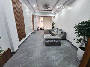 phố trần thái tông 39m -6 tầng thang máy -ô tô đỗ -hiếm nhà bán -ngõ to đẹp như phố, tiện ích đỉnh