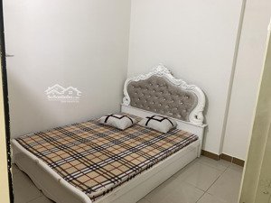 cho thuê căn hộ 67m2=2pn - 2wc, nhà có nội thất. giá 8,5tr/tháng. lh mr. tùng 