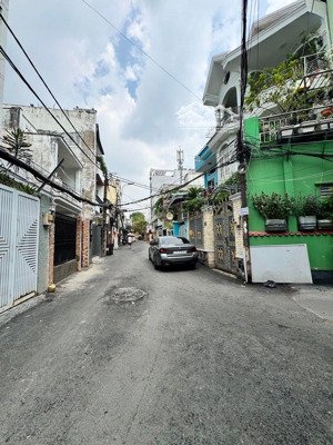 chỉ 6.2 tỷ bán gấp 56m2 hẻm xe hơi quang trung p10 gò vấp 3 tầng khu vip cán bộ an ninh