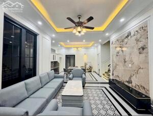 MỞ BÁN 3 CĂN VILLA TÂN CỔ ĐIỂN KIỆT Ô TÔ VŨ NGỌC PHAN, P. THUỶ XUÂN, TP HUẾ