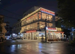 cho thuê nhà góc 2mt nguyễn gia trí, dt: 21m x 8m, 1 trệt, 2 lầu, bình thạnh