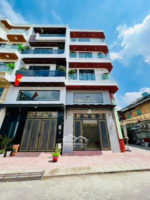 khu đồng bộ 25 căn nhà mới 2 mặt tiền lê đình cẩn ( 5,5m * 10m full nội thất ) - 7ty400 tl