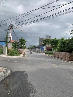 Chuyển nhượng lô góc 2 mặt thoáng đẹp như tranh tuyến 2 đường Máng Nước