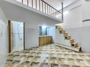 phòng trọ giá rẻ - có máy lạnh - ngay chợ bình trị đông - ngã tư 4 xã