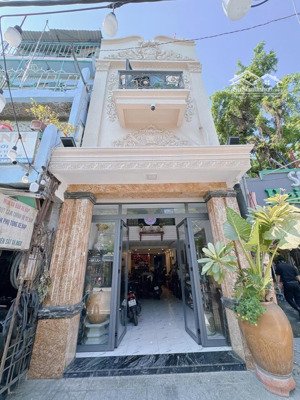 nhà mặt tiền phạm thế hiển p3 q8 gần cầu chữ y cách công viên dạ nam 100m