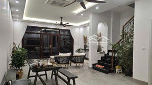 cho thuê nhà phân khu thời đại vinhomes ocean park 3 giá tốt