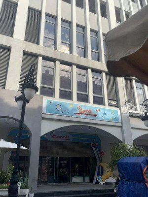 bán shophouse pegasuite 1 diện tích 286m2, có sẵn hd thuê 28tr, thuận tiện kinh doanh buôn bán