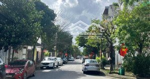 chuyển nhượng nhà 3 tầng góc 2 mặt tiền phạm phú tiết giá 21 tỷ