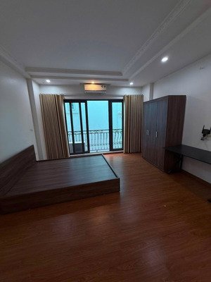 cho thuê nhà riêng 215/143 nguyễn chính, 13 triệu, 30m2, 3pn, 4wc, 5 tầng