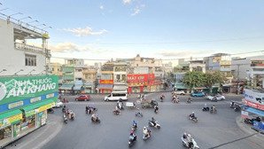 bán nhà mới xây sổ đỏ thổ cư ngay trục vòng xoay trung tâm thành phố nha trang tỉnh khánh hòa