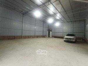 cho thuê 200m2 kho xưởng mới tại vân canh - hoài đức - hà nội. lh 