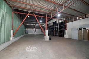 cho thuê kho nguyễn văn quỳ diện tích 360m2