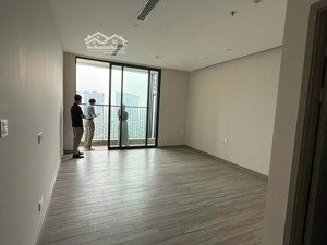 căn stu 34m2 ecopark toà sf2. view mặt trước biệt thự đảo. sẵn sổ cầm tay. chính chủ bán