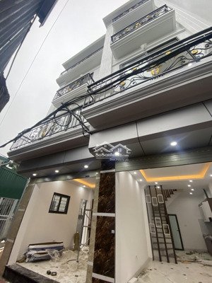 duy nhất 1 căn an khánh -hà nội, gần trục chính xe bus chỉ 20m. 32m2x4t,full nội thất, giá 5,08 tỷ