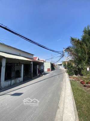 269,5m2 chỉ 7 tỷ - mặt tiền sông và mặt tiền hẻm xe hơi - kdc hiện hữu tại lê văn lương. 