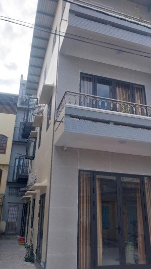 bán căn hộ dịch vụ gần biển đường hồ xuân hương, quận ngũ hành sơn, đà nẵng.