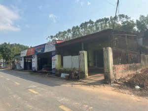 hàng mới tinh trục chính làng mạ tam đảo, vị trí kinh doanh đẹp diện tích 104m mặt tiền