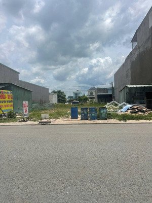 bán đất vĩnh tân, tân uyên, 160m2/970tr, sổ sẵn công chứng trong ngày, gọi số 