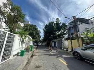 bán đất biển ngay khu du lịch phố tây ngang 8m