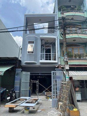 bán nhà mt đường số 47, p. tân tạo, 4.5 x 18m, 2.5 tấm, giá 8.5 tỷ. gần aeon mall tên lửa