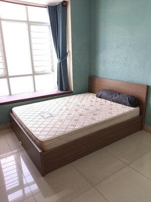 cho share lại 1 phòng master nhà vệ sinh riêng trong căn hộ chung cư ngọc phương nam có nội thất