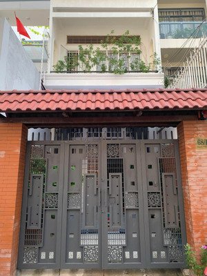 bán nhà chính chủ, trung tâm quận 4, phường xóm chiếu, tp. hcm