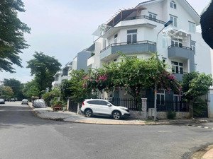 biệt thự góc 2mt khu dân trí cao - gia hoà khang điền